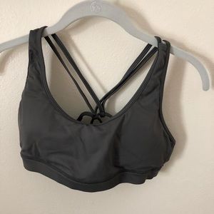 P’tula Sariya “Live It Up” Sports Bra L